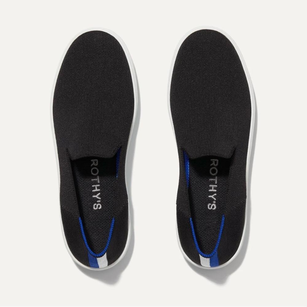 Rothy’s The Original Slip On Sneaker Solid Black Sz 8.5